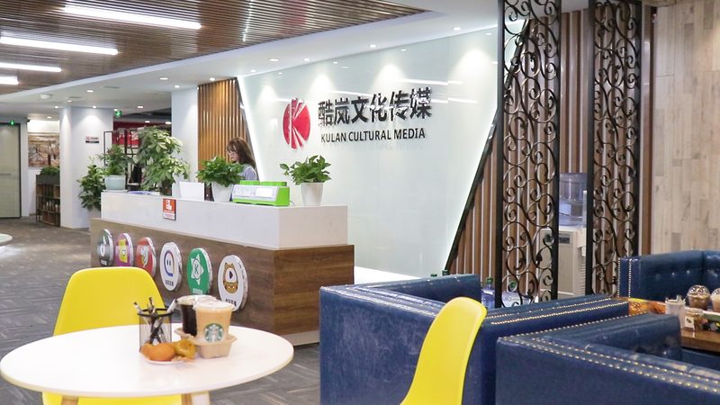误区一：只看功能，忽视平台生态